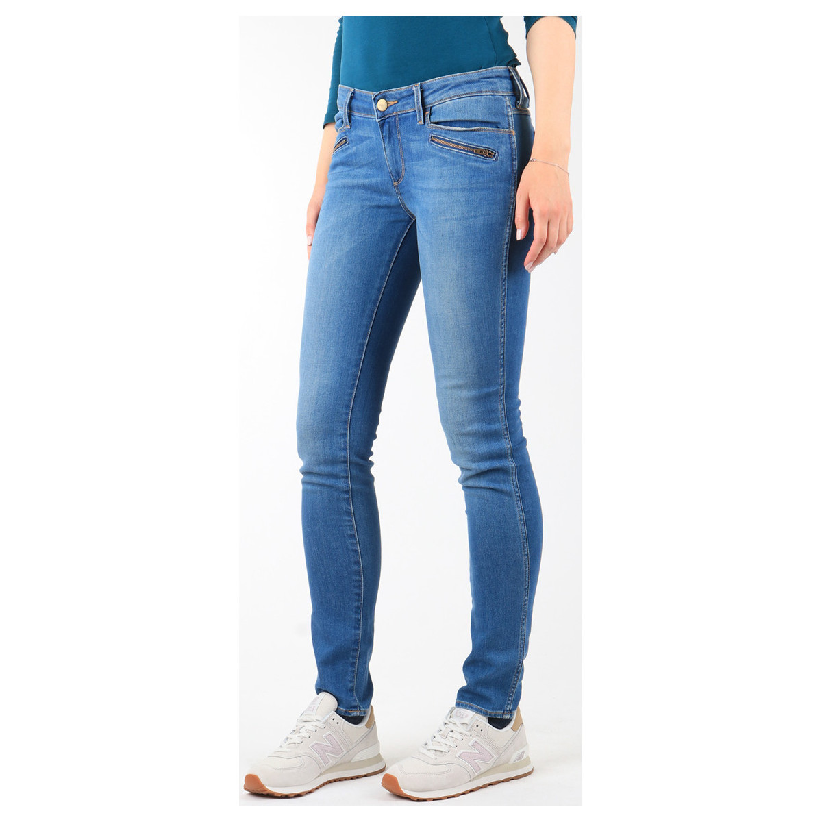 Clothing Women Skinny jeans Wrangler Jeans  Courtney Skinny W23SJJ58V 