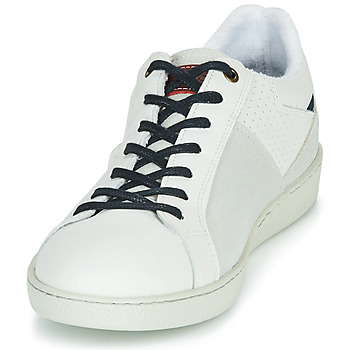 André SNEAKSHOES White