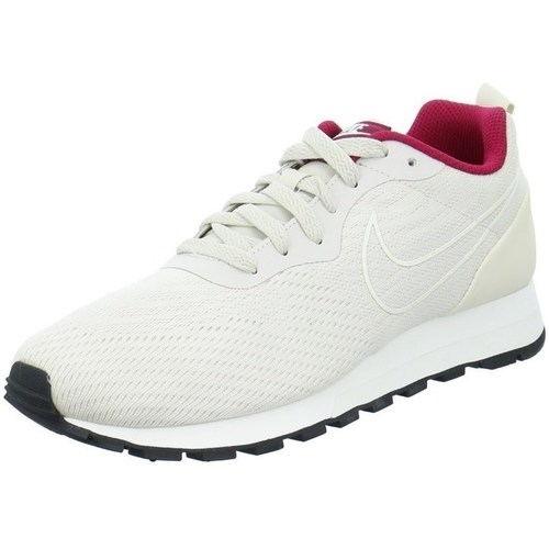 Shoes Women Low top trainers Nike MD Runner 2 White, Cherry 