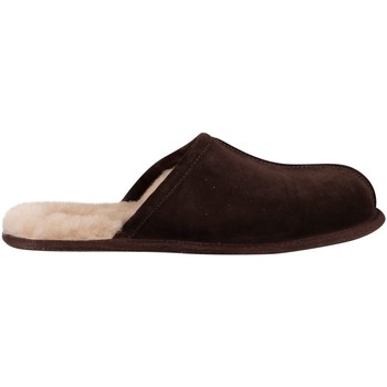 UGG Scuff Slippers brown