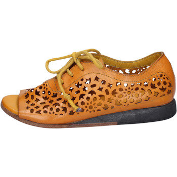 Shoes Women Derby Shoes Moma BX962 Yellow