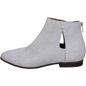 Shoes Women Ankle boots Moma BR921 White
