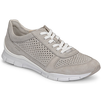 Shoes Women Low top trainers Geox D SUKIE B Grey