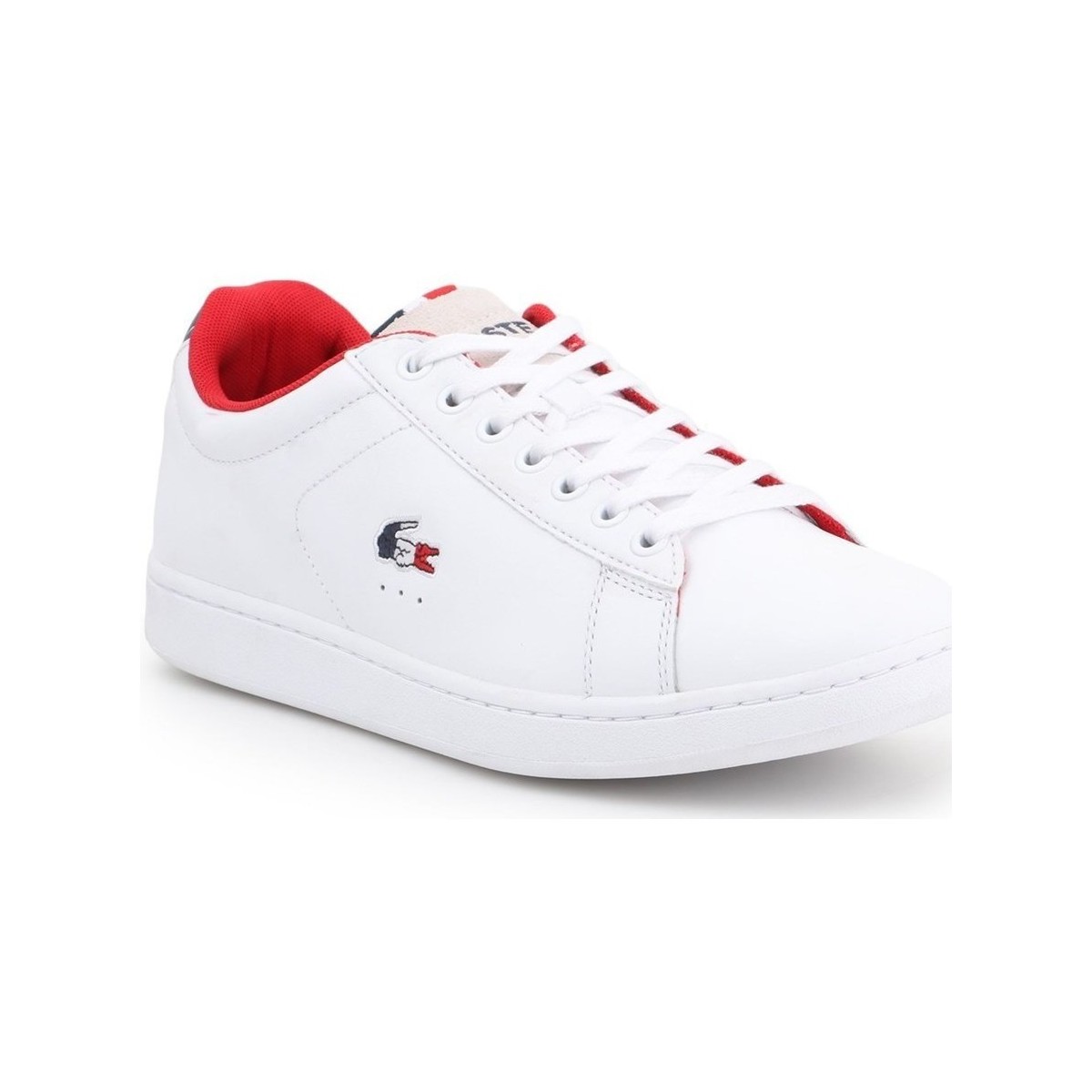 lacoste  carnaby evo  men's shoes (trainers) in white