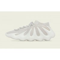 Shoes Low top trainers adidas Originals Yeezy 450 cloud White Cloud White/Beige
