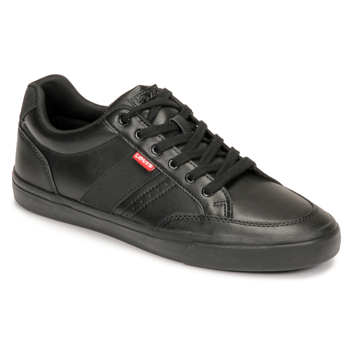 levis  turner 2.0  men's shoes (trainers) in black