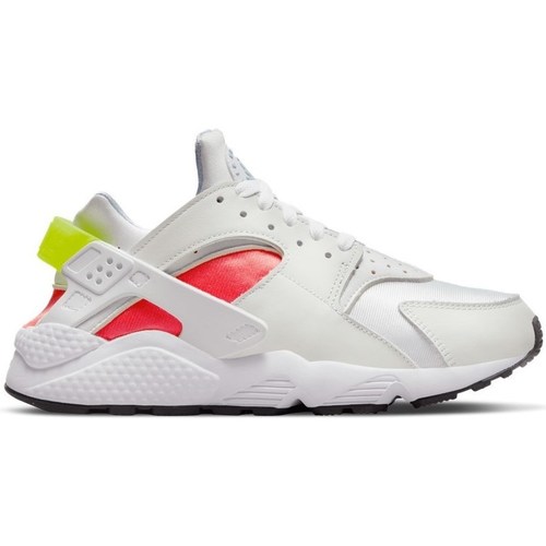 Shoes Women Low top trainers Nike Air Huarache Green, White, Red