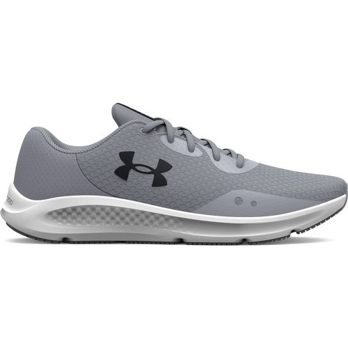 Shoes Men Low top trainers Under Armour Charged Pursuit 3 Grey
