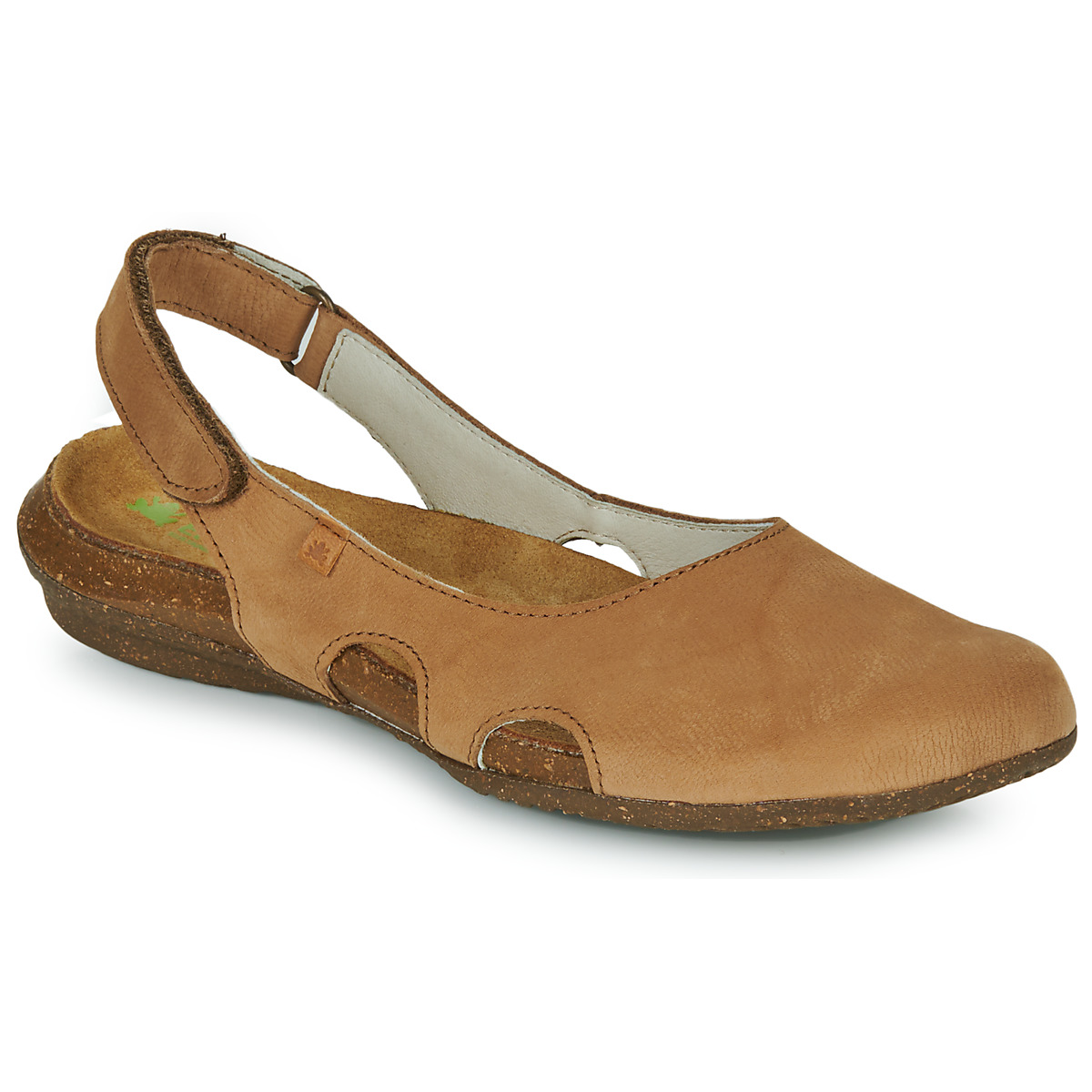 el naturalista  wakataua  women's sandals in brown