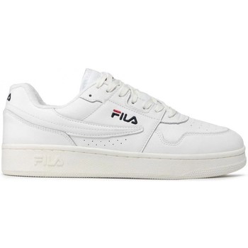 Fila  Arcade  men's Shoes (Trainers) in White