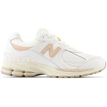 Shoes Women Low top trainers New Balance M2002RVF White, Pink