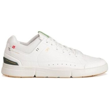 Shoes Women Low top trainers On Running The Roger Centre Court W White
