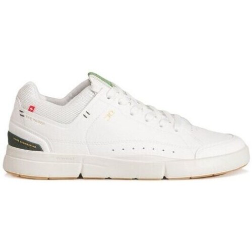 Shoes Women Low top trainers On The Roger Centre Court W White