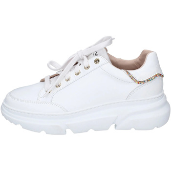 Shoes Women Trainers Stokton EY901 White