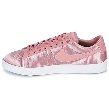 Nike BLAZER LOW SE W Pink